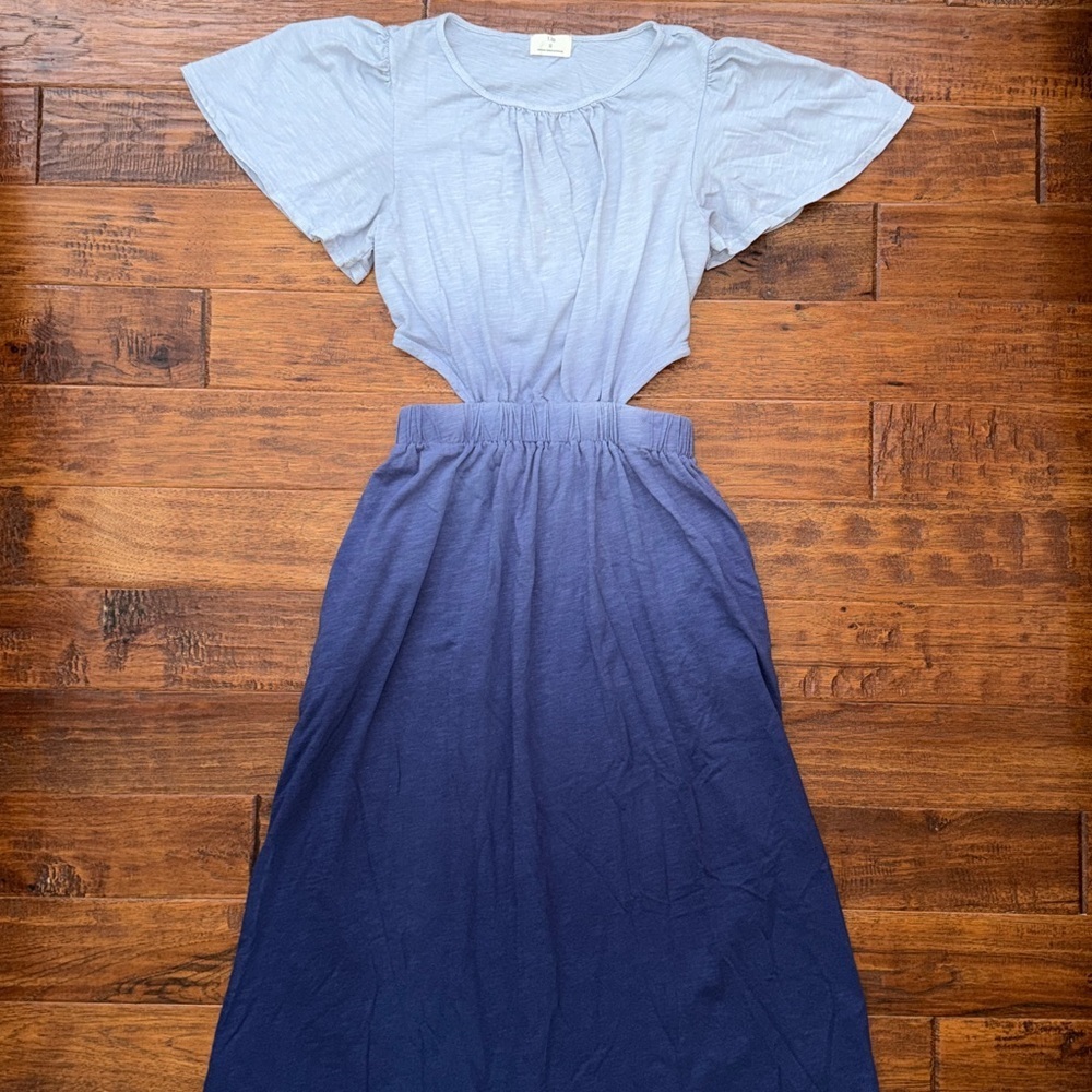 T.La Anthropologie Open-Backed Maxi Blue Ombré Dress, size small